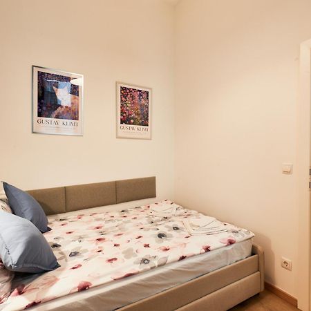 Malixa - Apartment In The Heart Of Vienna Next To Metro Ngoại thất bức ảnh