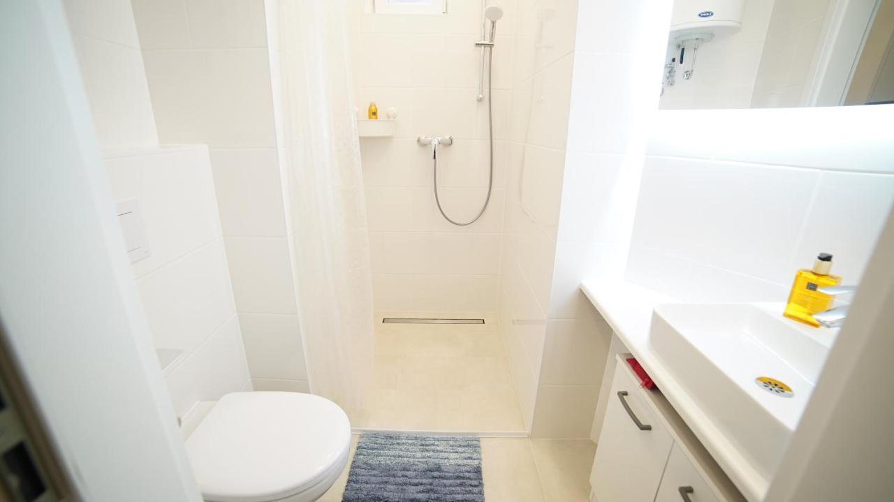 Malixa - Apartment In The Heart Of Vienna Next To Metro Ngoại thất bức ảnh