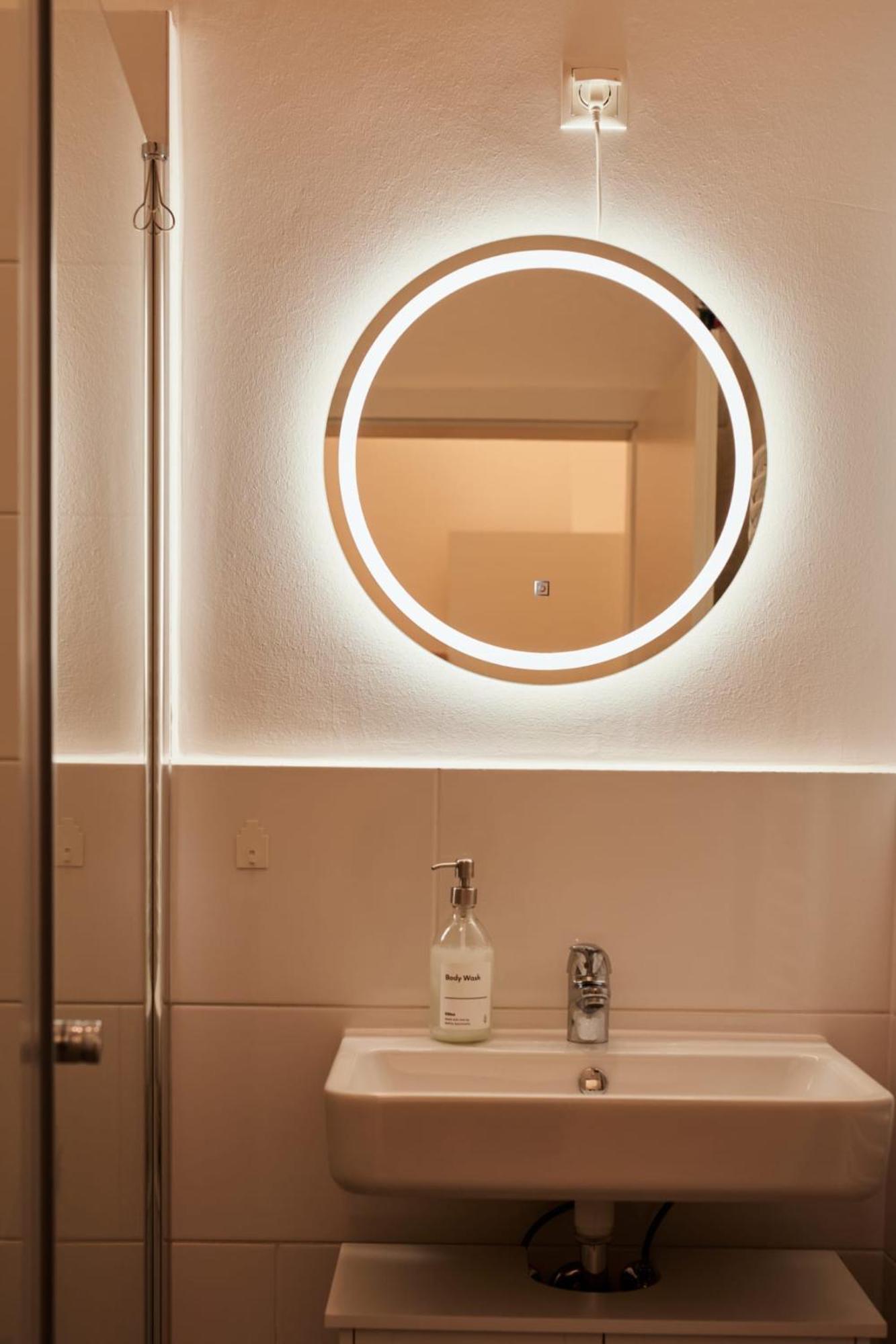 Malixa - Apartment In The Heart Of Vienna Next To Metro Ngoại thất bức ảnh